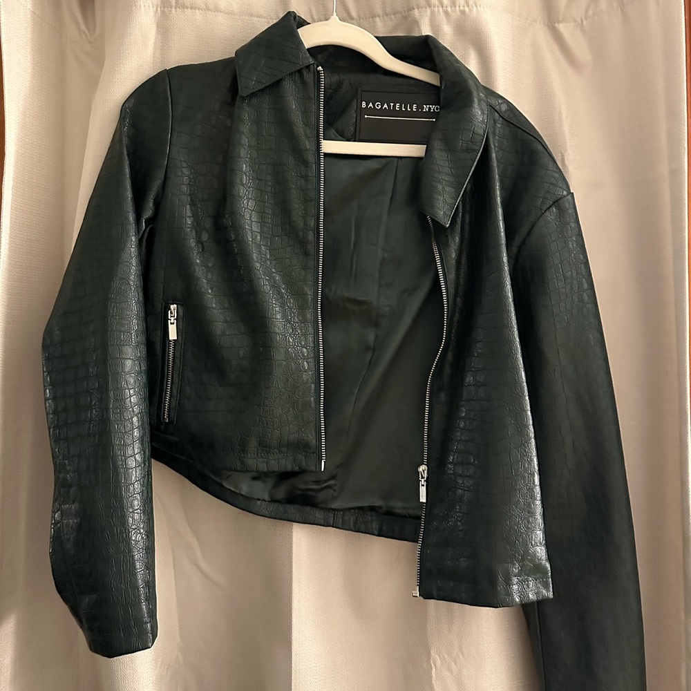 ALLIGATOR PRINT leather jacket